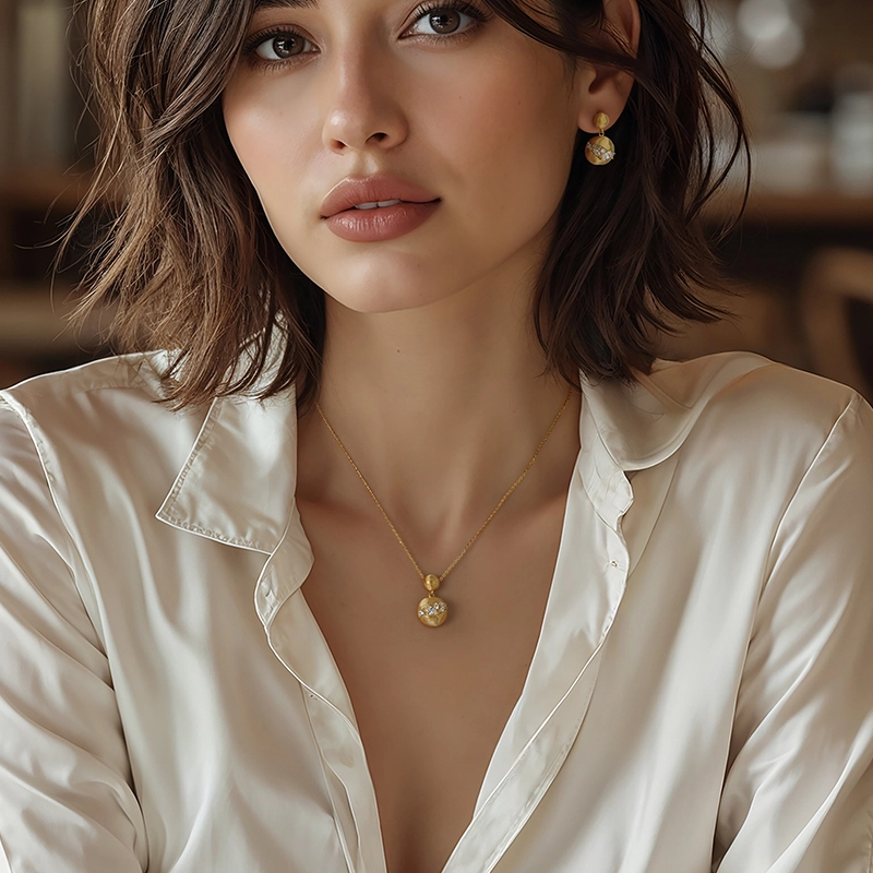 S925