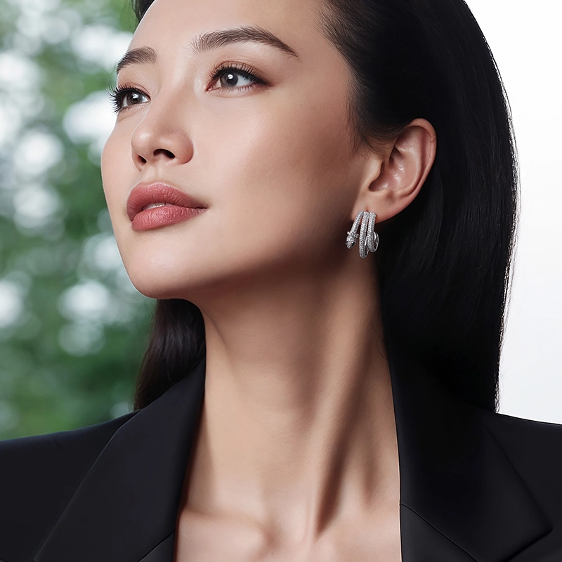 灵蛇轻奢 一撇一捺 秘境森林 立体雕版密镶工艺 合金 耳钉 女款 银色