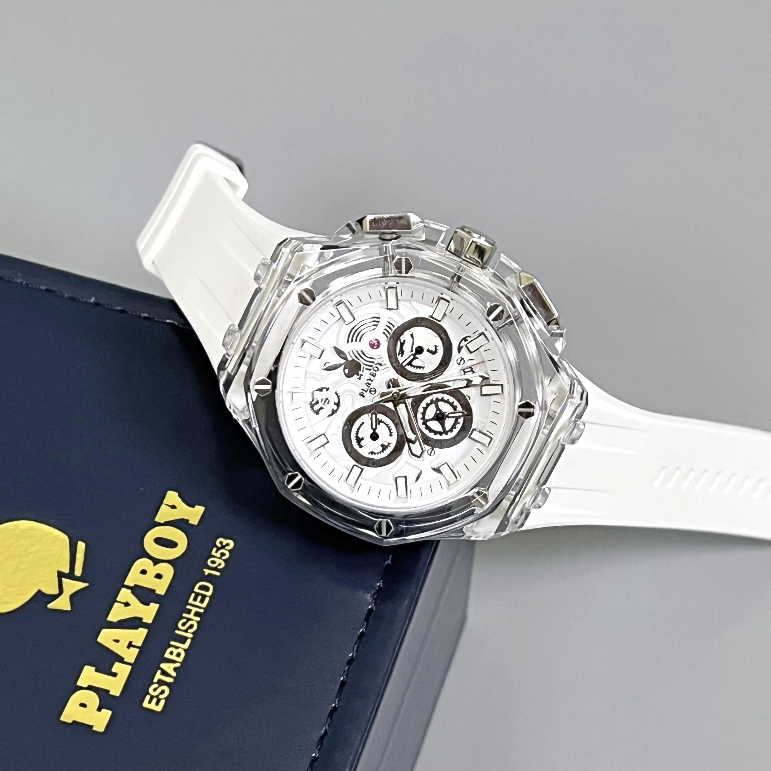 Playboy HH.3082-L