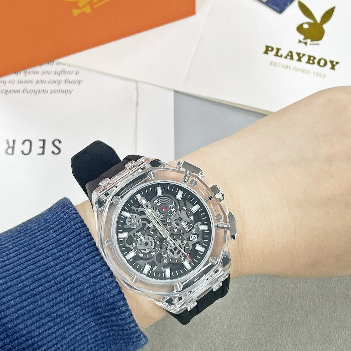 Playboy HH.3082-L