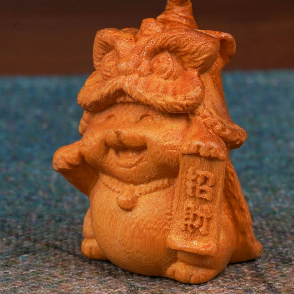 天纵 新中式复古创意文玩手把件 实木雕刻国潮醒狮招财猫 招财金宝 财运亨通 办公室桌面吉祥物手工艺品 黄金檀 摆件 男女同款情侣款