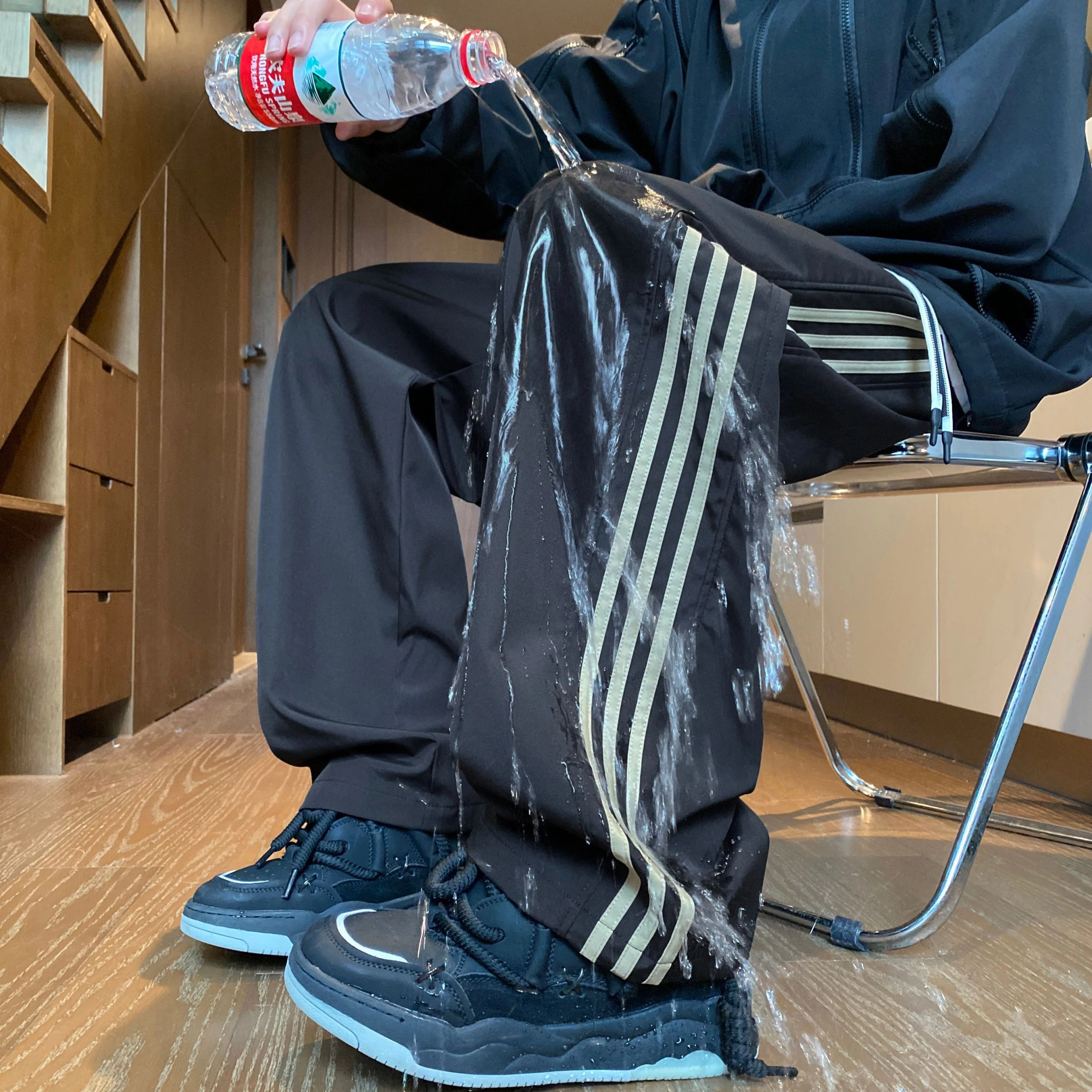ZONEiD
