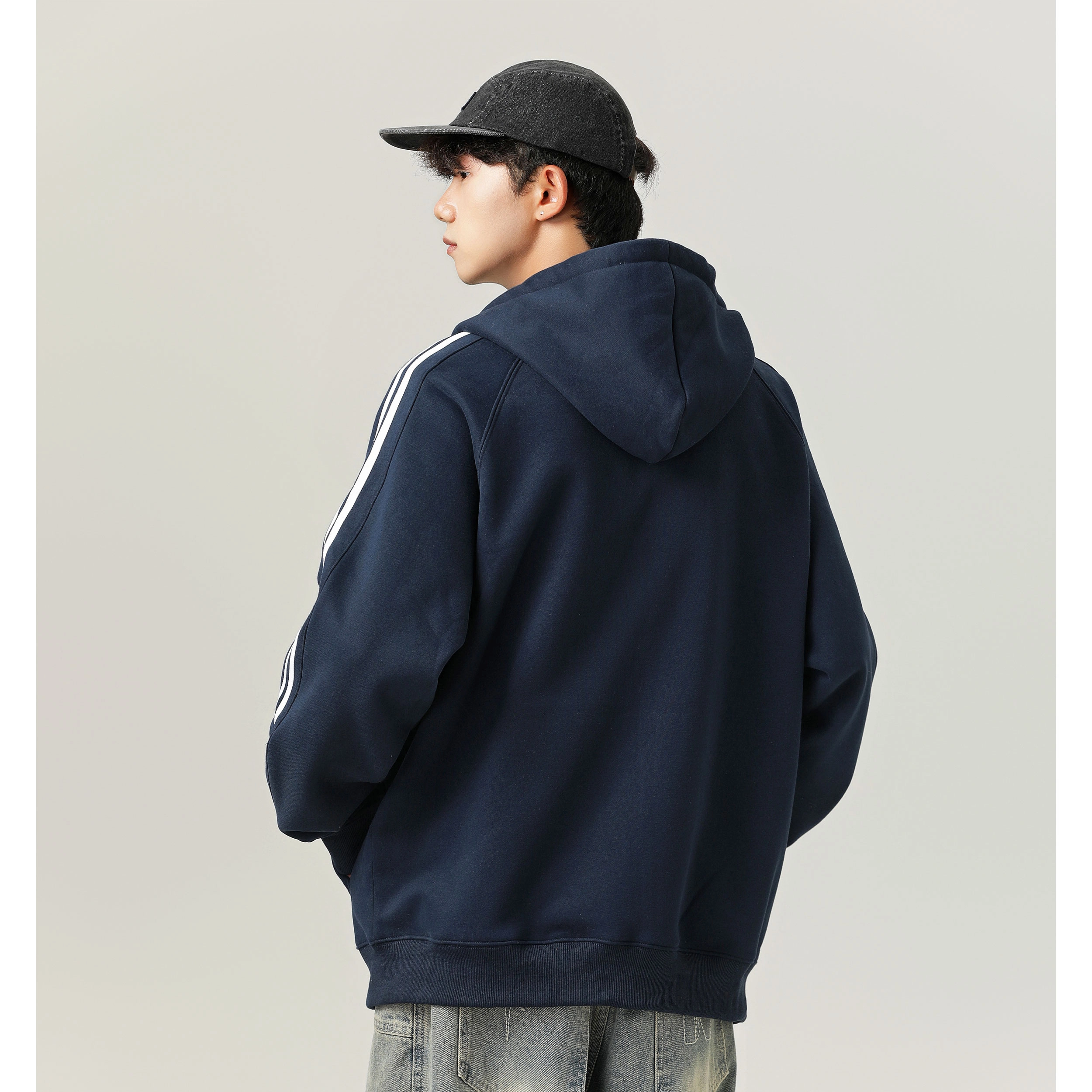 ZONEiD