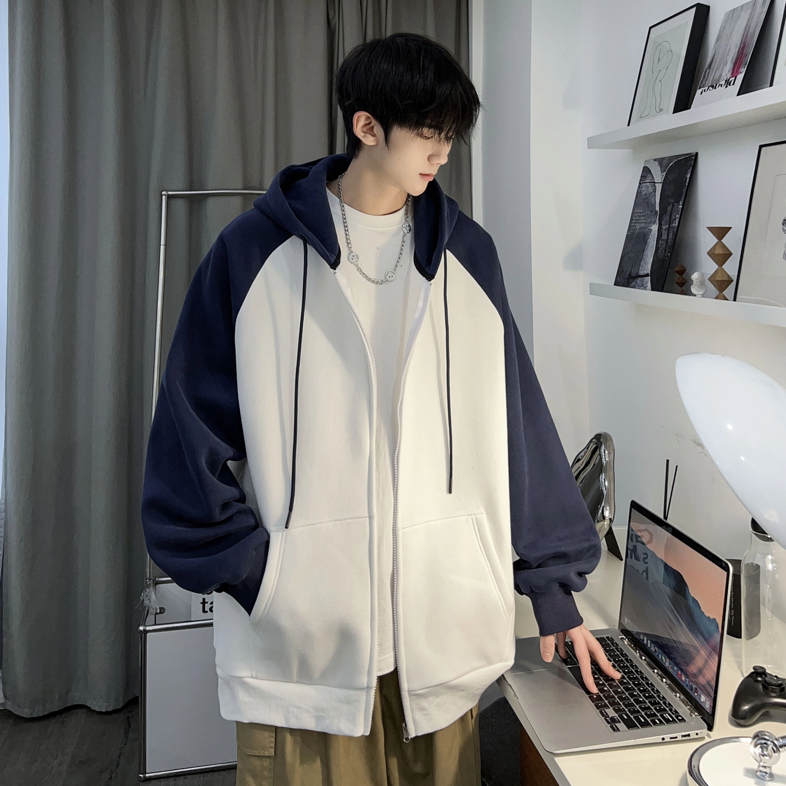 ZONEiD