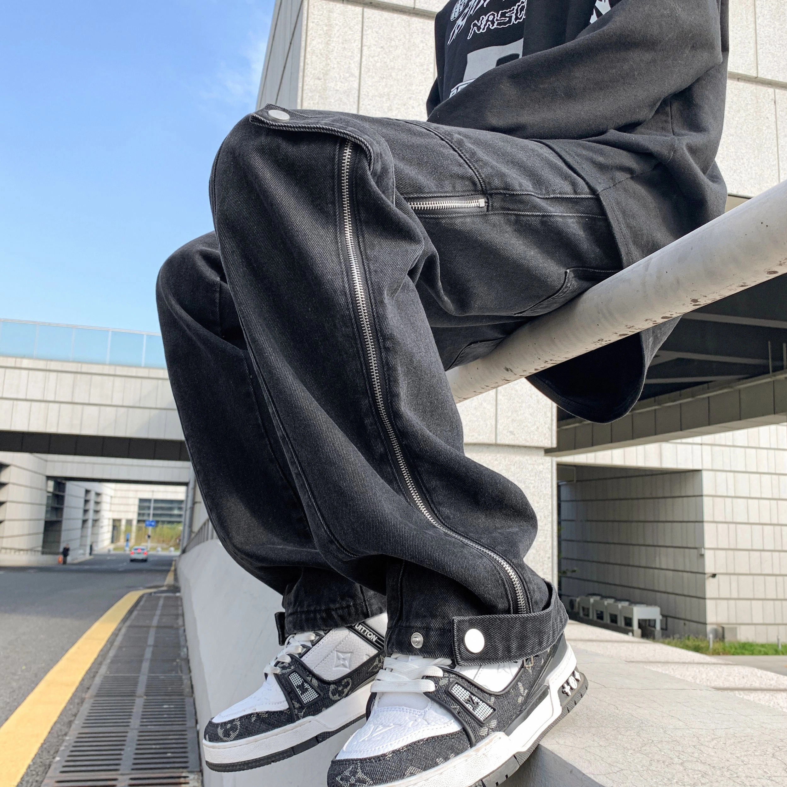 ZONEiD
