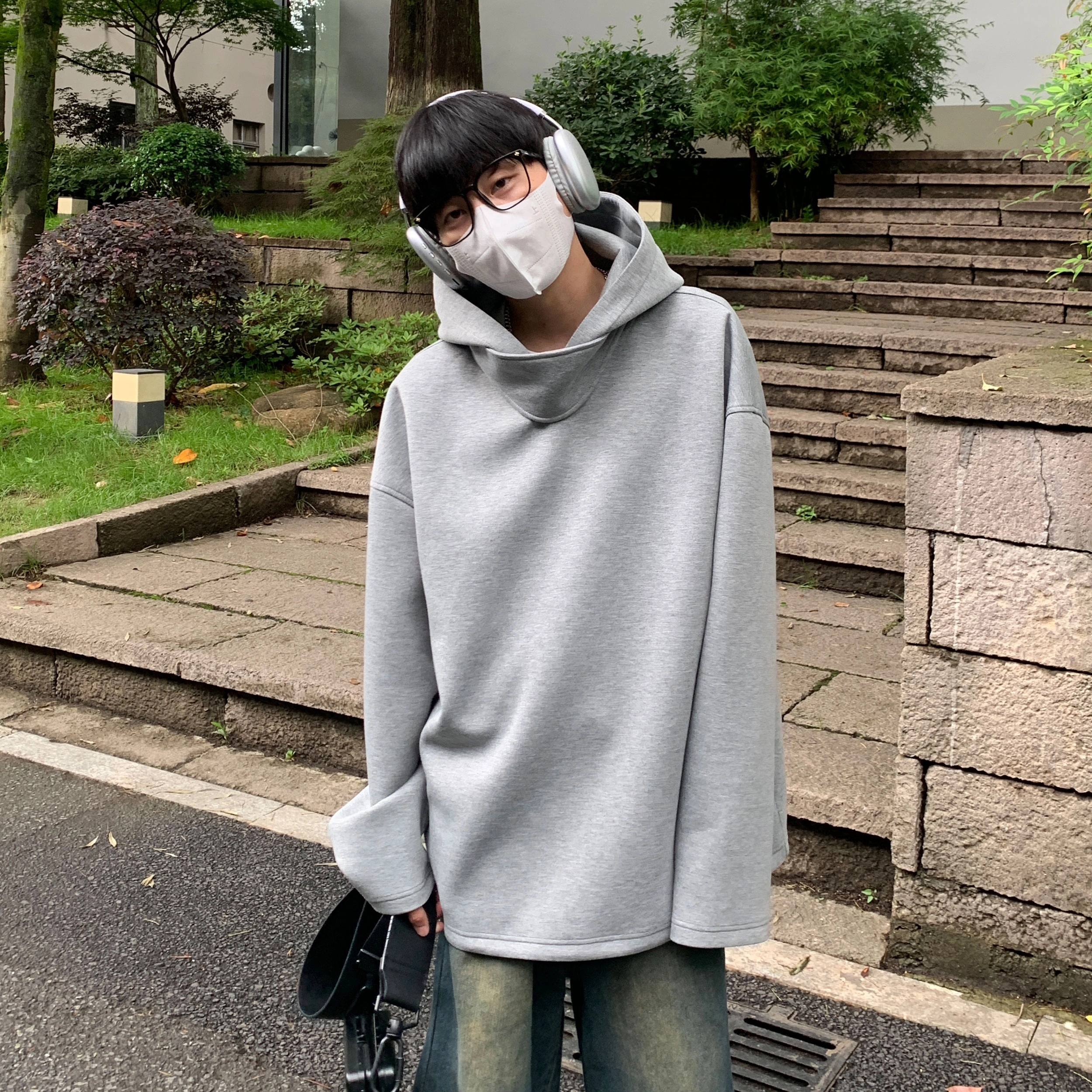 ZONEiD