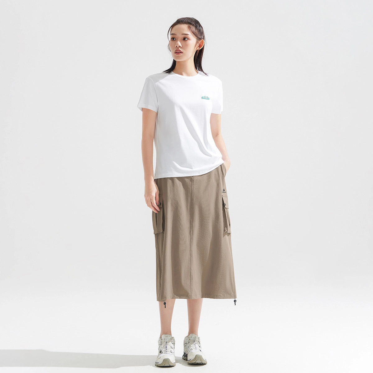 PIONEER CAMP T