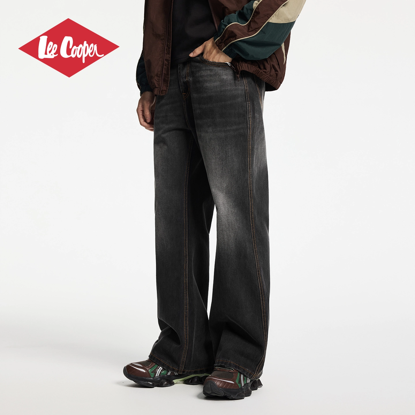 Lee Cooper