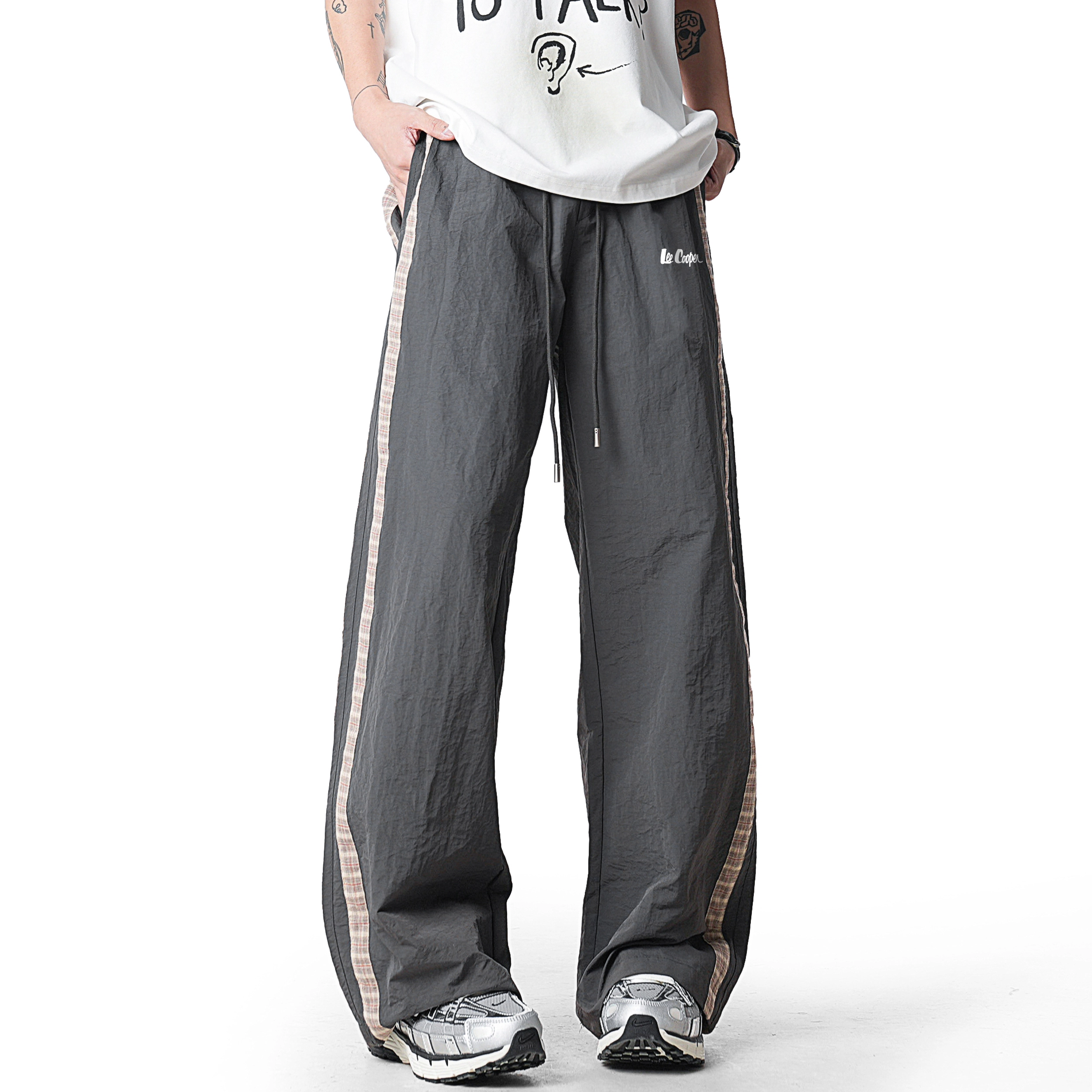 Lee Cooper