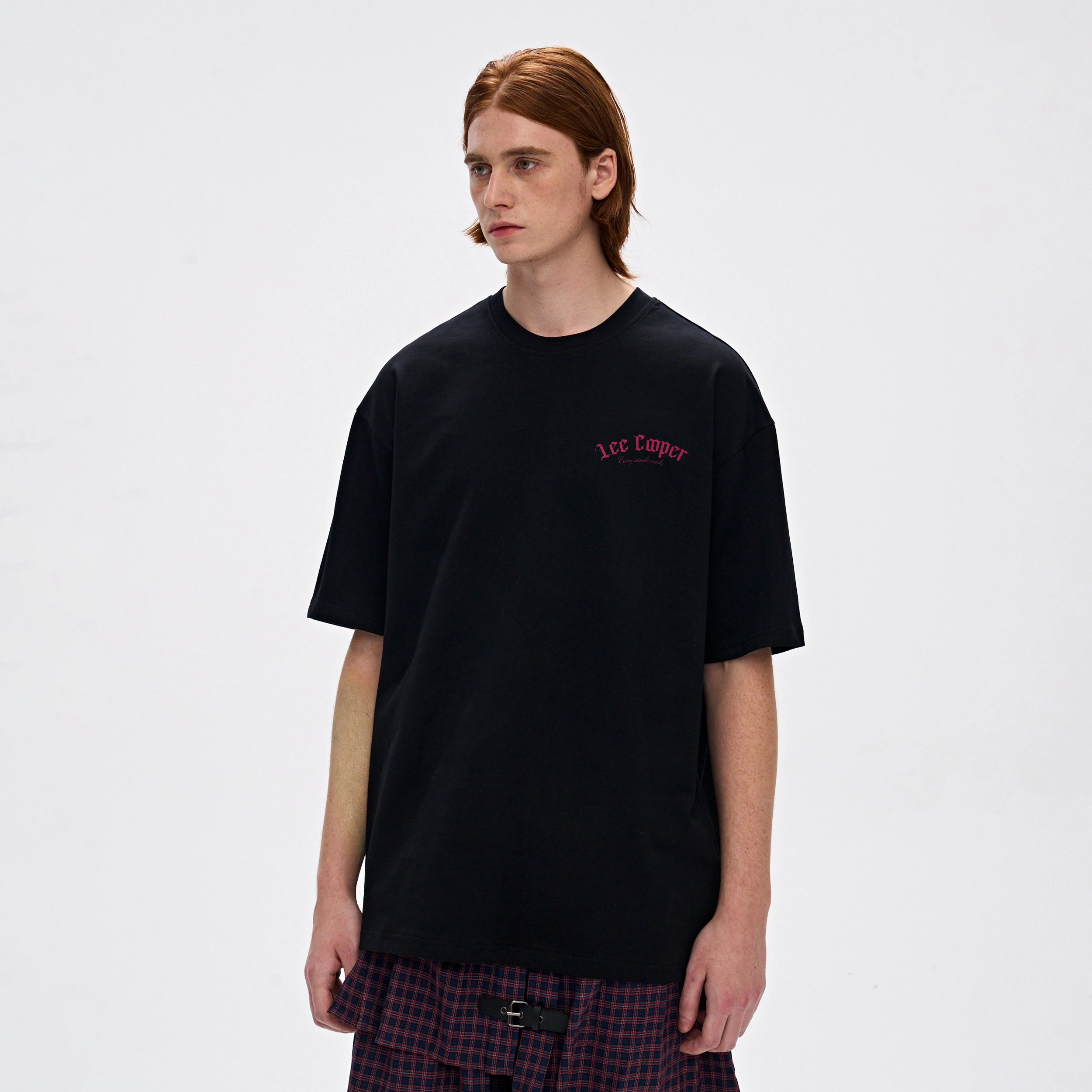 Lee Cooper T