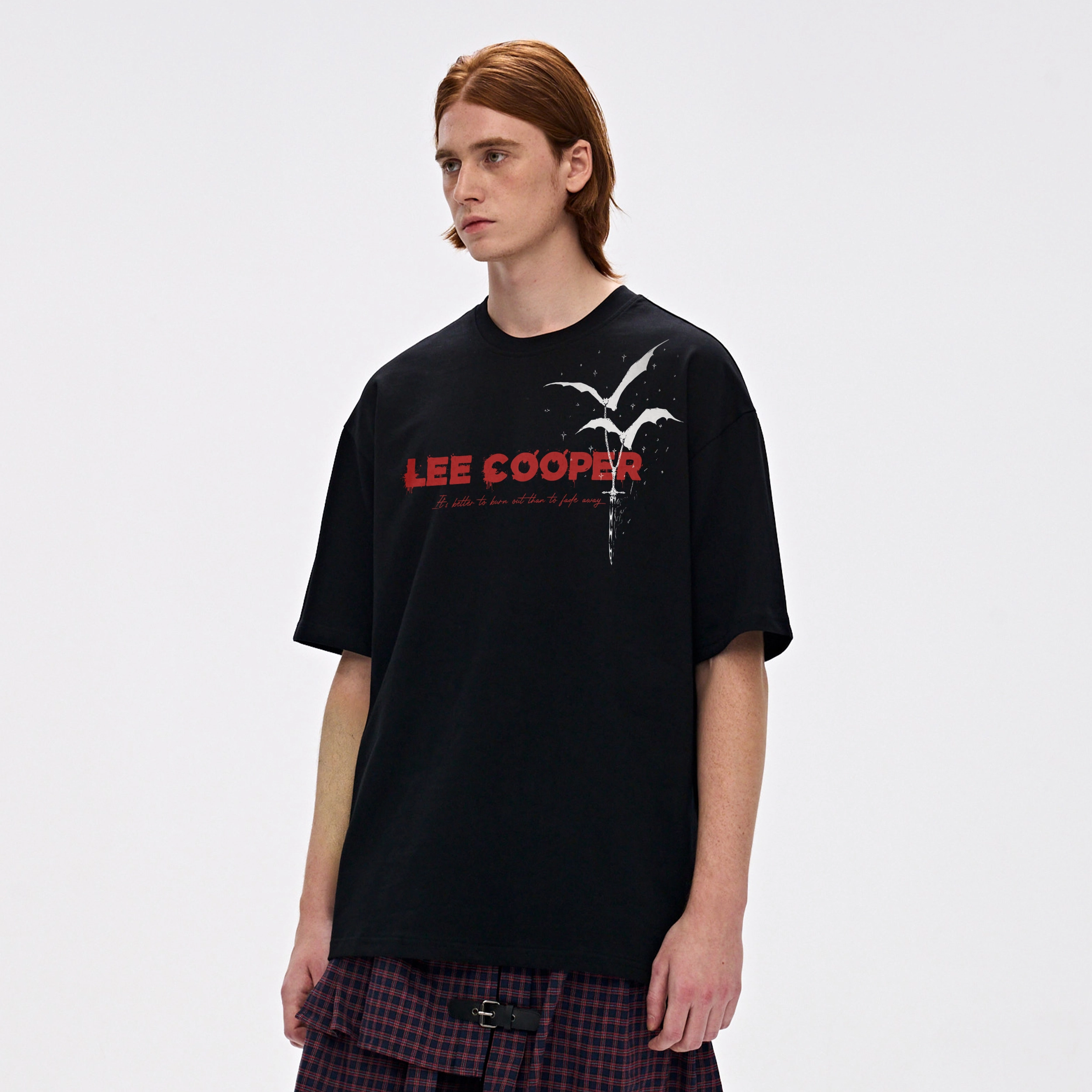 Lee Cooper T
