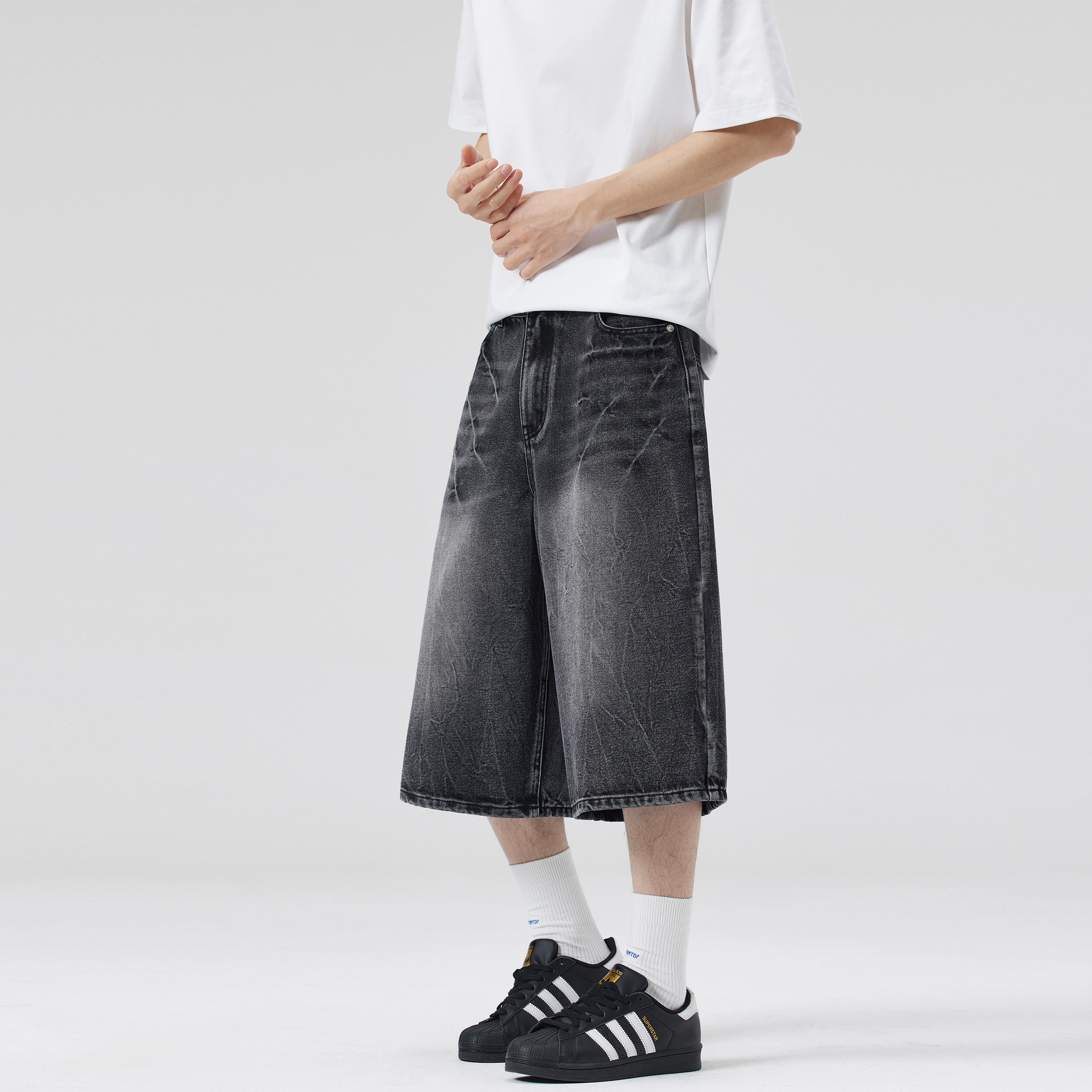Lee Cooper