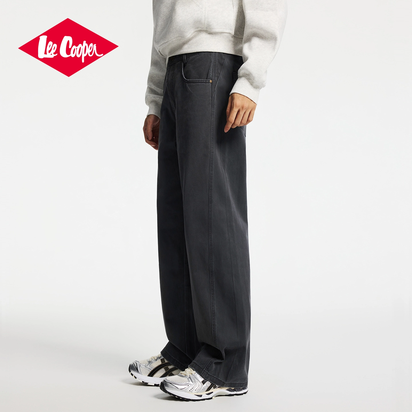 Lee Cooper