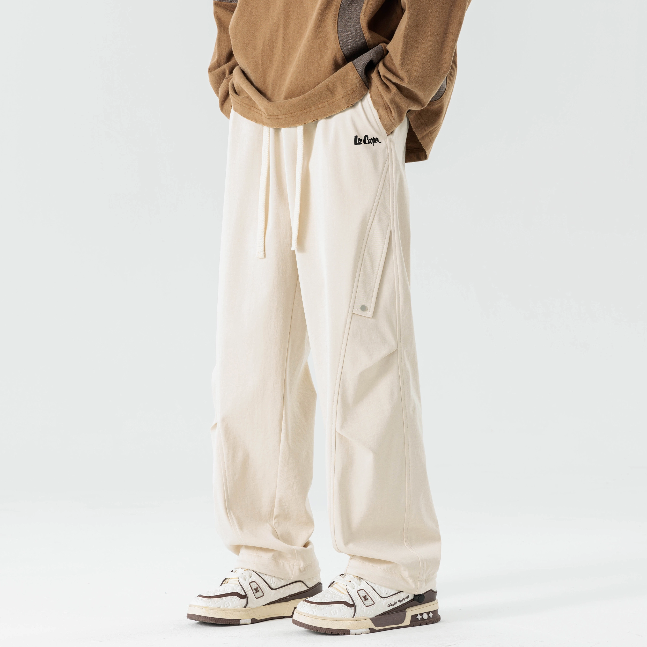 Lee Cooper