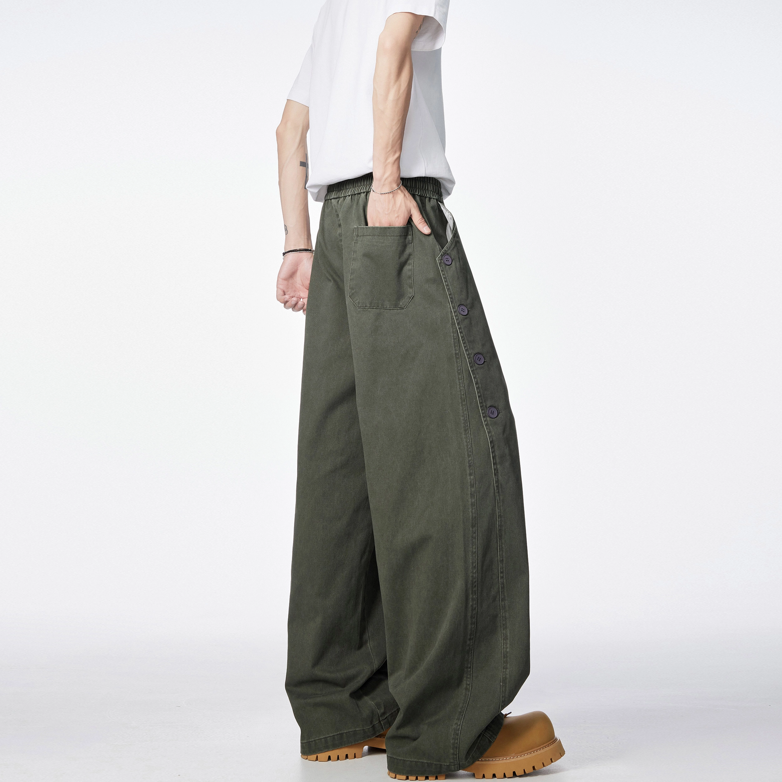 Lee Cooper