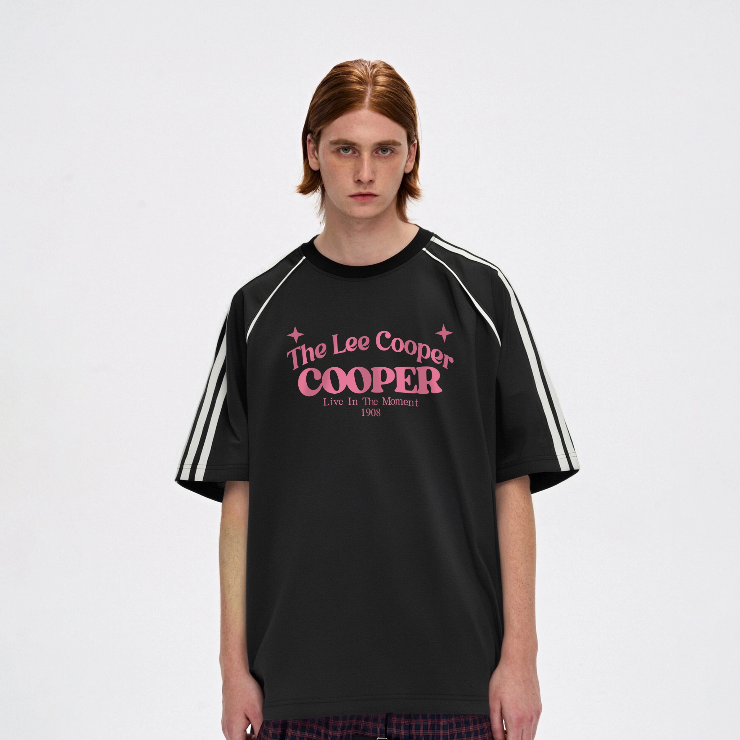 Lee Cooper T
