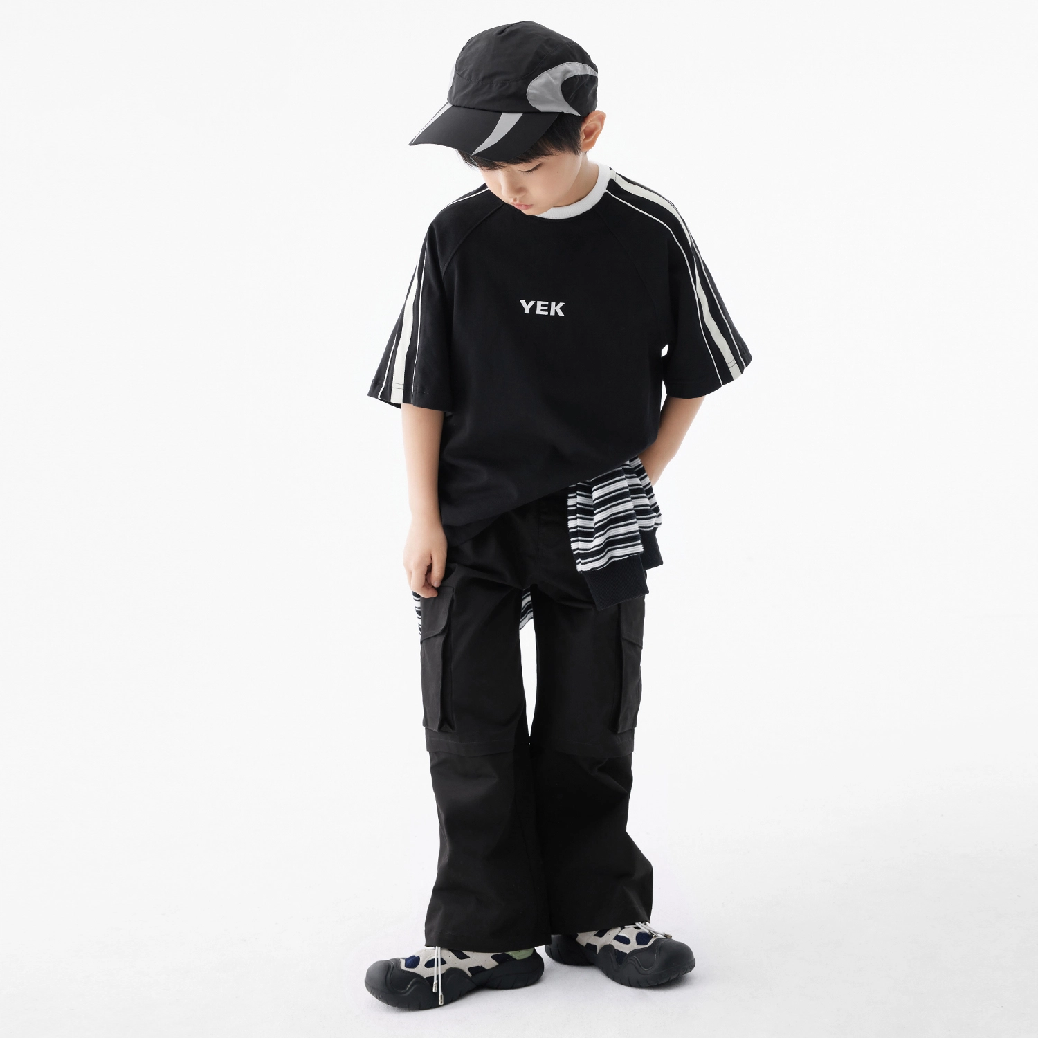YEKt23T