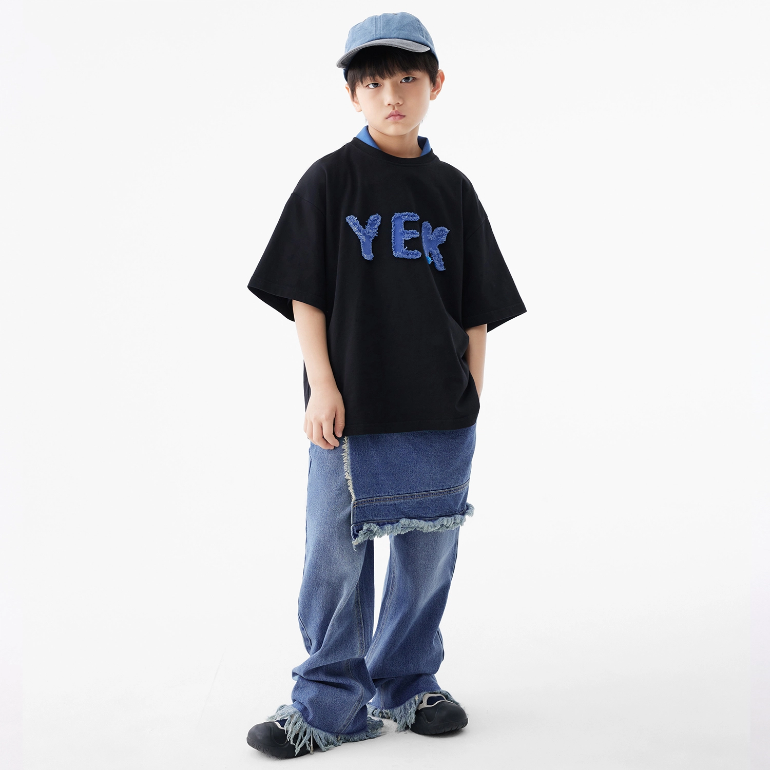 YEKt23