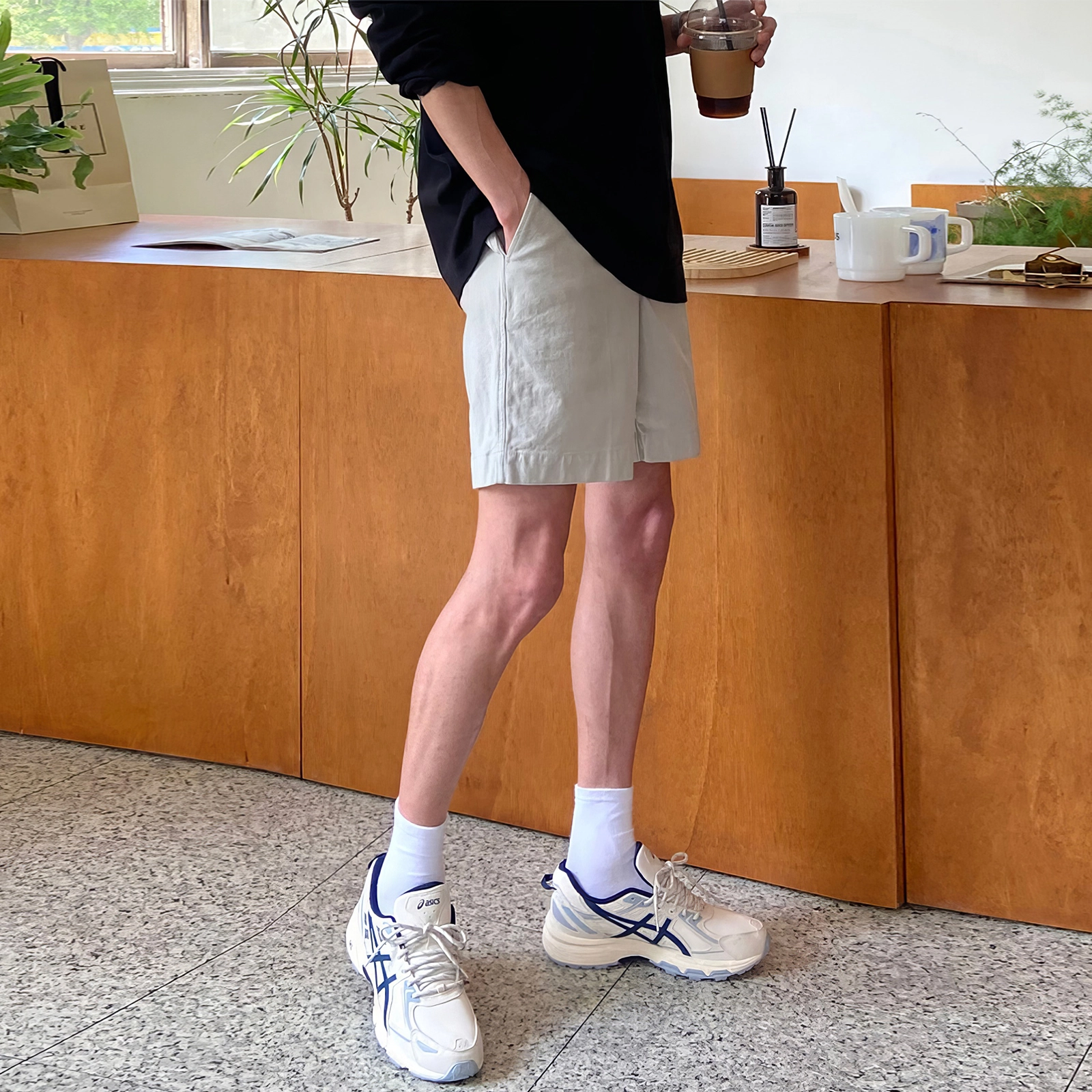 我是大卫 韩版时尚高级感直筒小众设计百搭宽松休闲短裤 男女同款 浅灰色