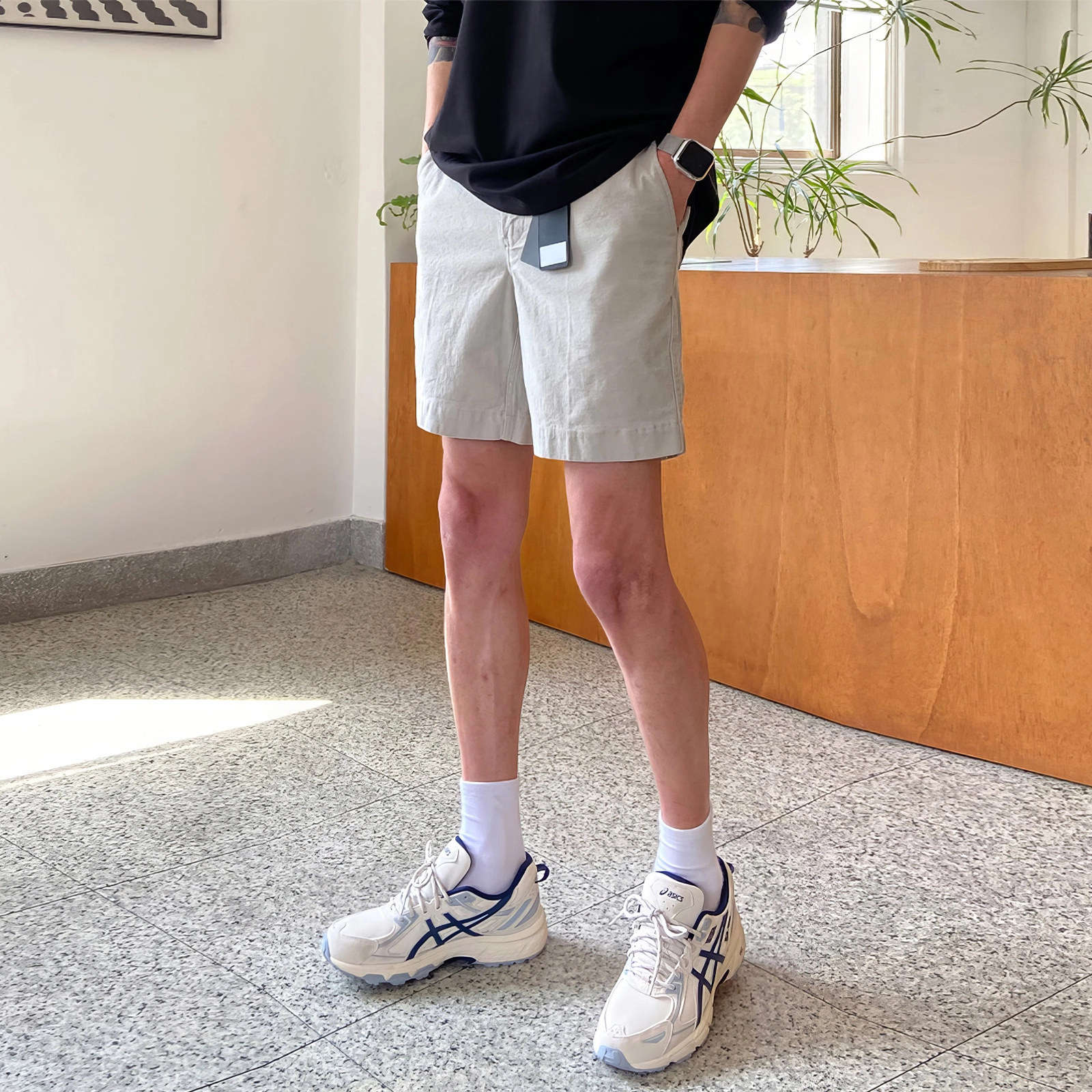 我是大卫 韩版时尚高级感直筒小众设计百搭宽松休闲短裤 男女同款 浅灰色