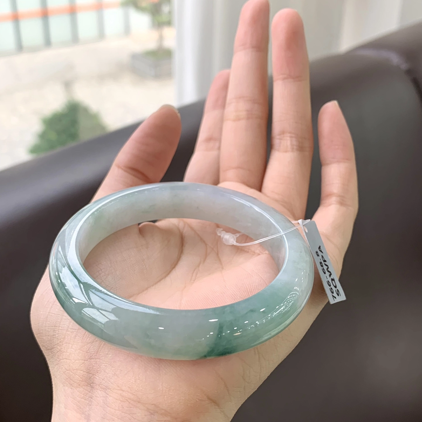 翠亨祥 正圈 飘蓝绿花半山水新中式国风 糯种 翡翠手镯 女款