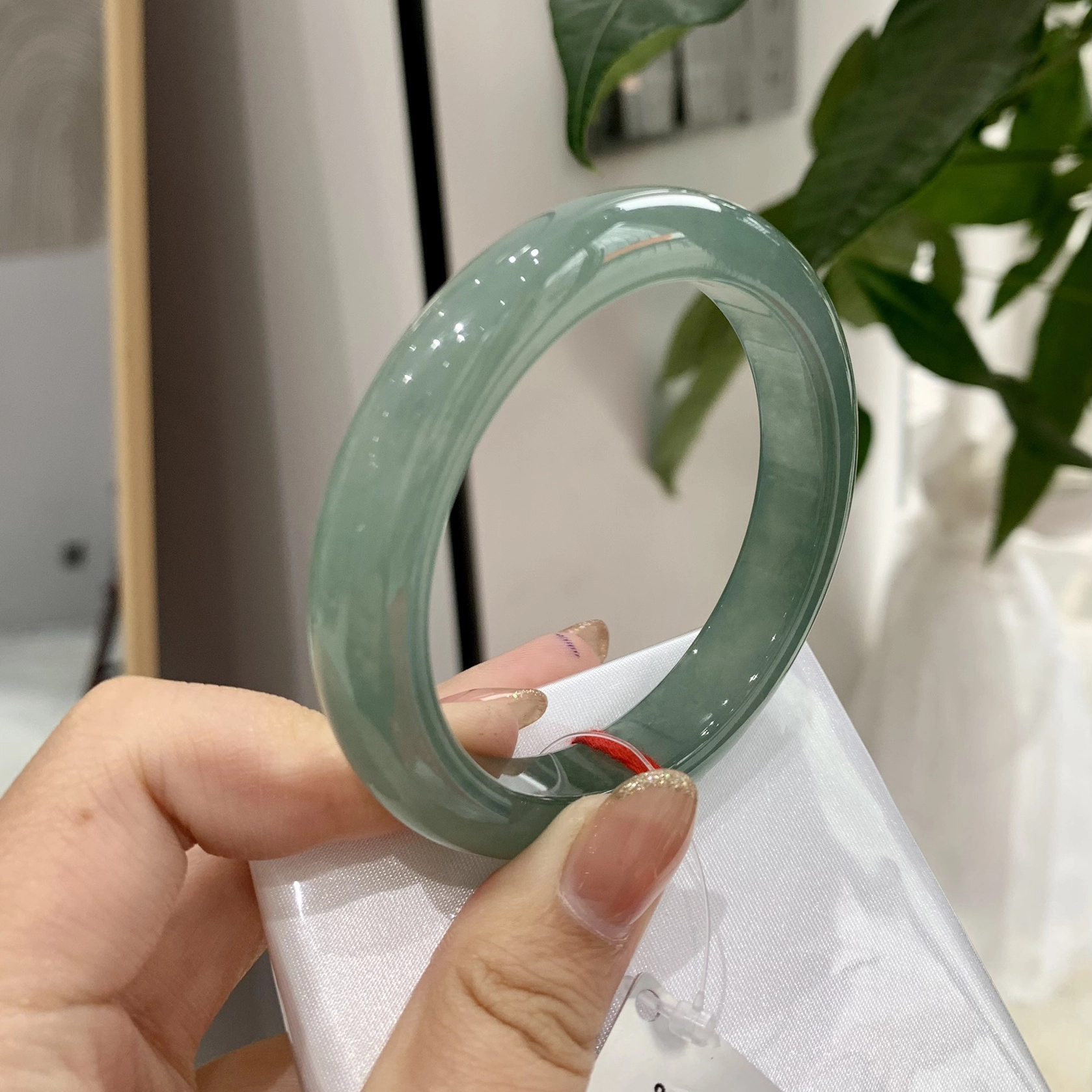 翠亨祥 大气气质冰胶湖水绿 糯冰 翡翠手镯 女款