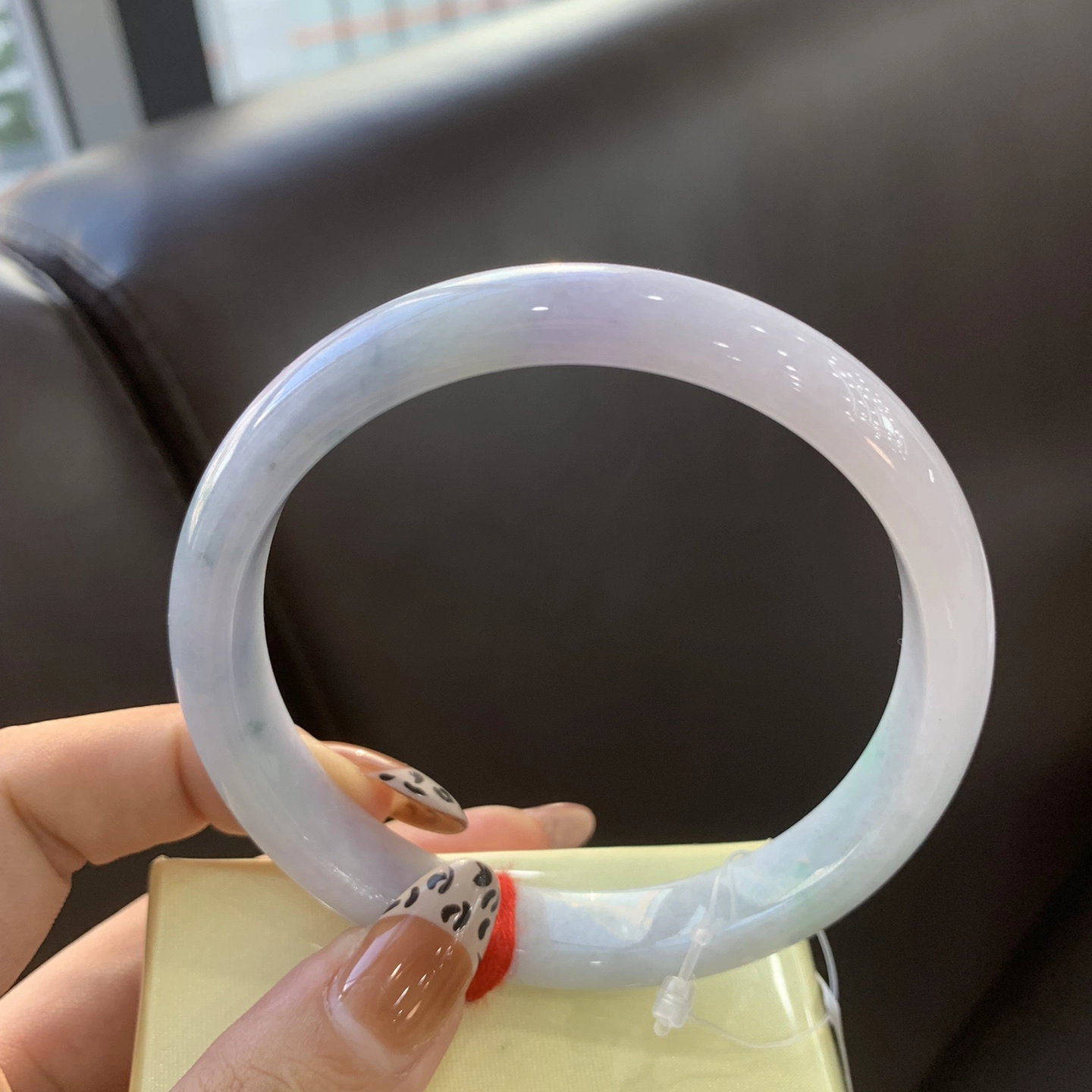 翠亨祥 糯化春彩气质优雅大圈口 糯种 翡翠手镯 女款