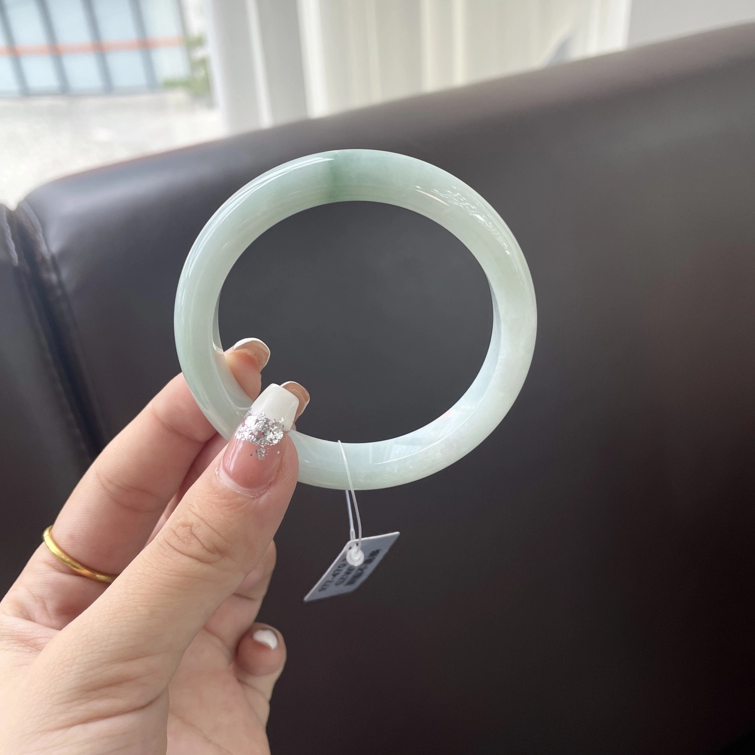 翠亨祥 新中式优雅气质款正圈细糯晴底一抹绿 糯种 翡翠手镯 女