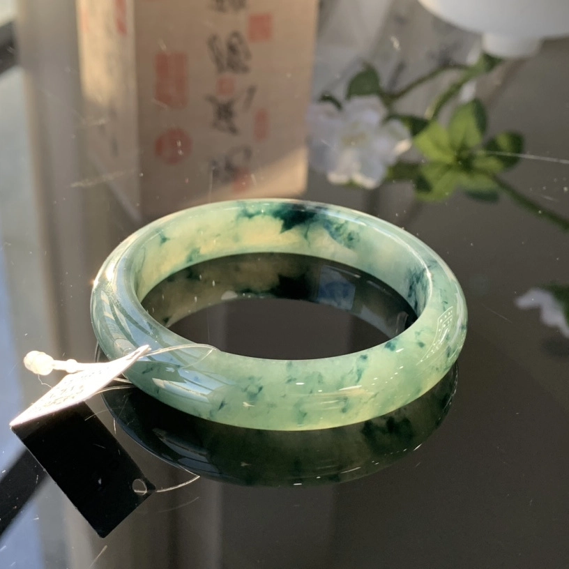 翠亨祥 墨绿飘花 优雅大气 糯种 翡翠手镯 女款
