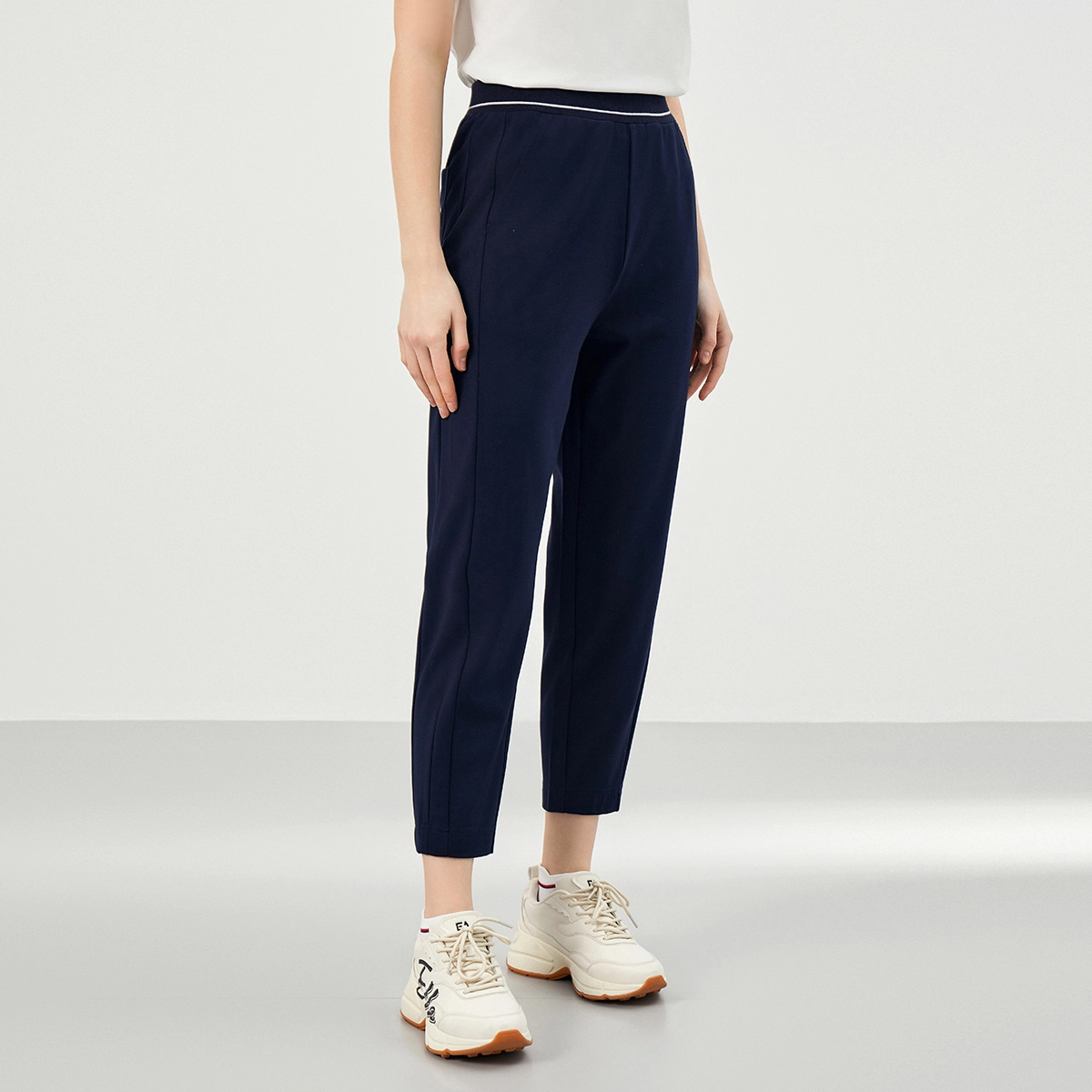 Elle Active j