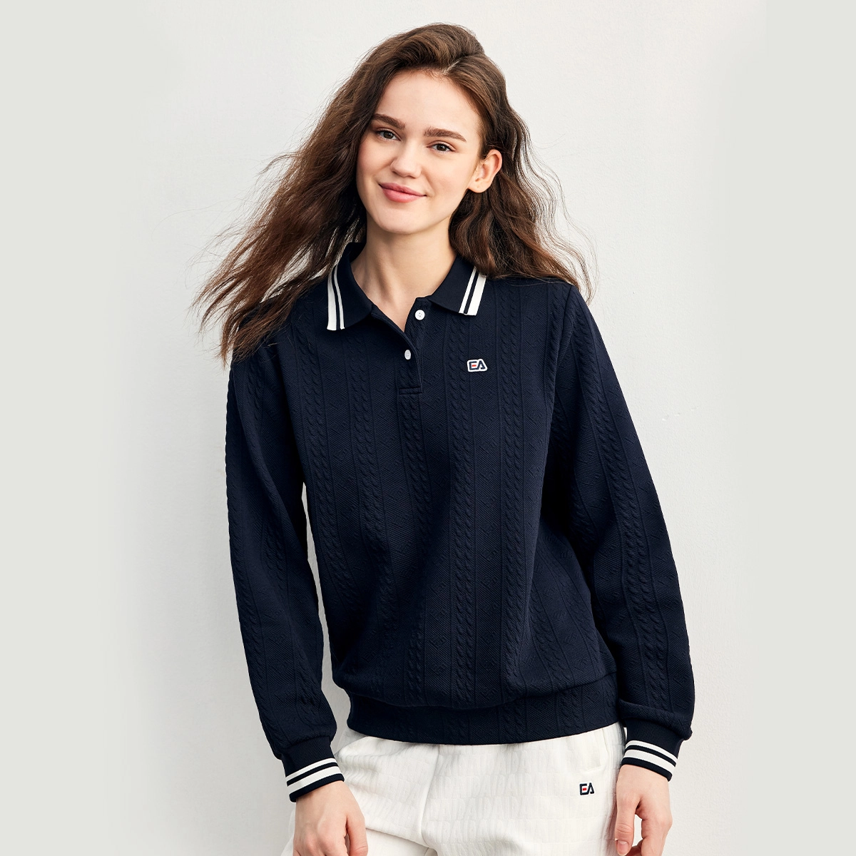 Elle Active