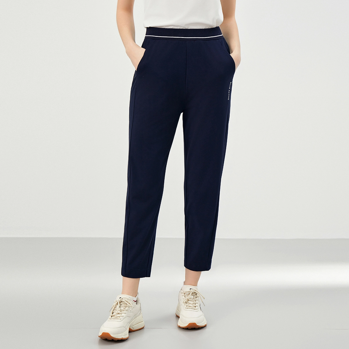 Elle Active j