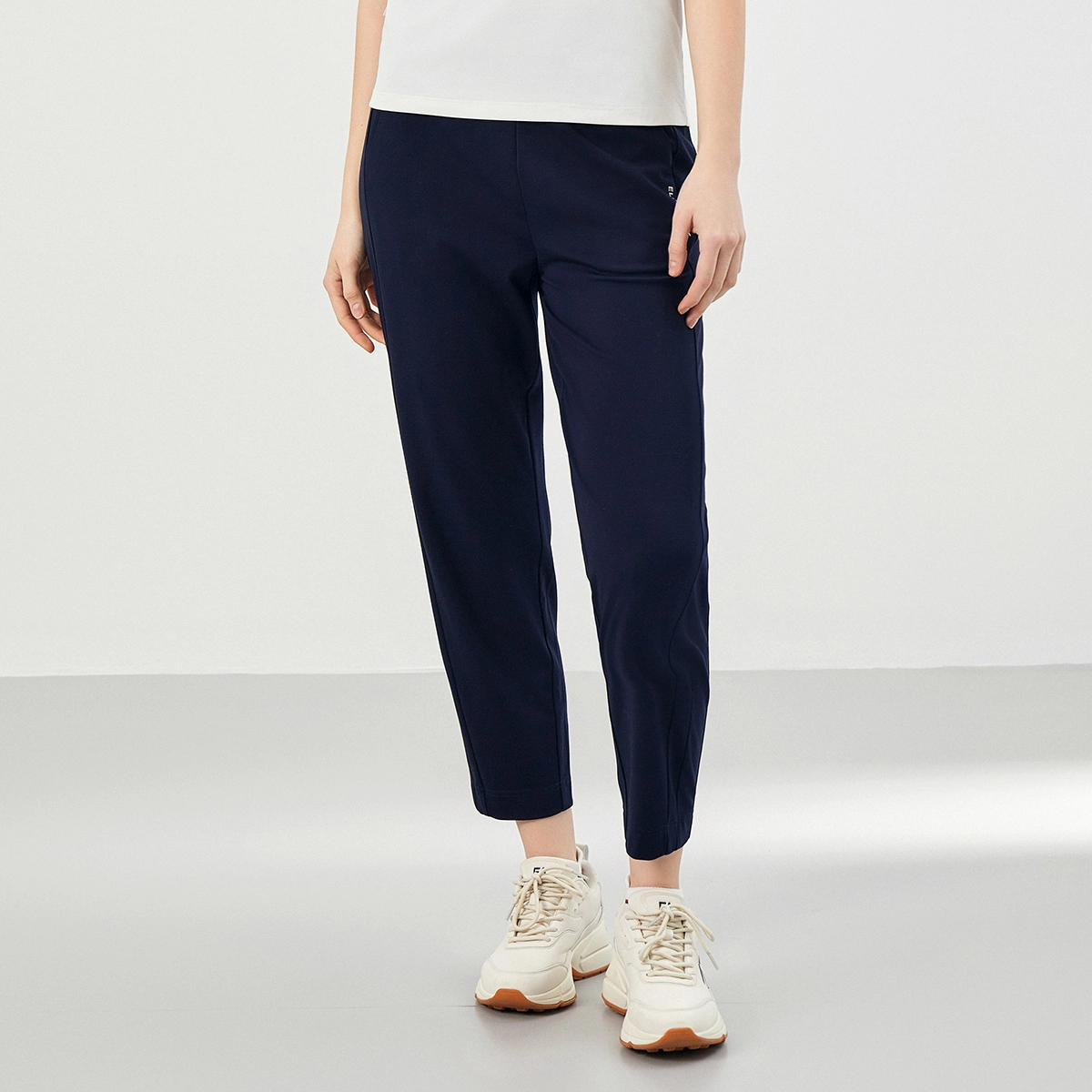 Elle Active j