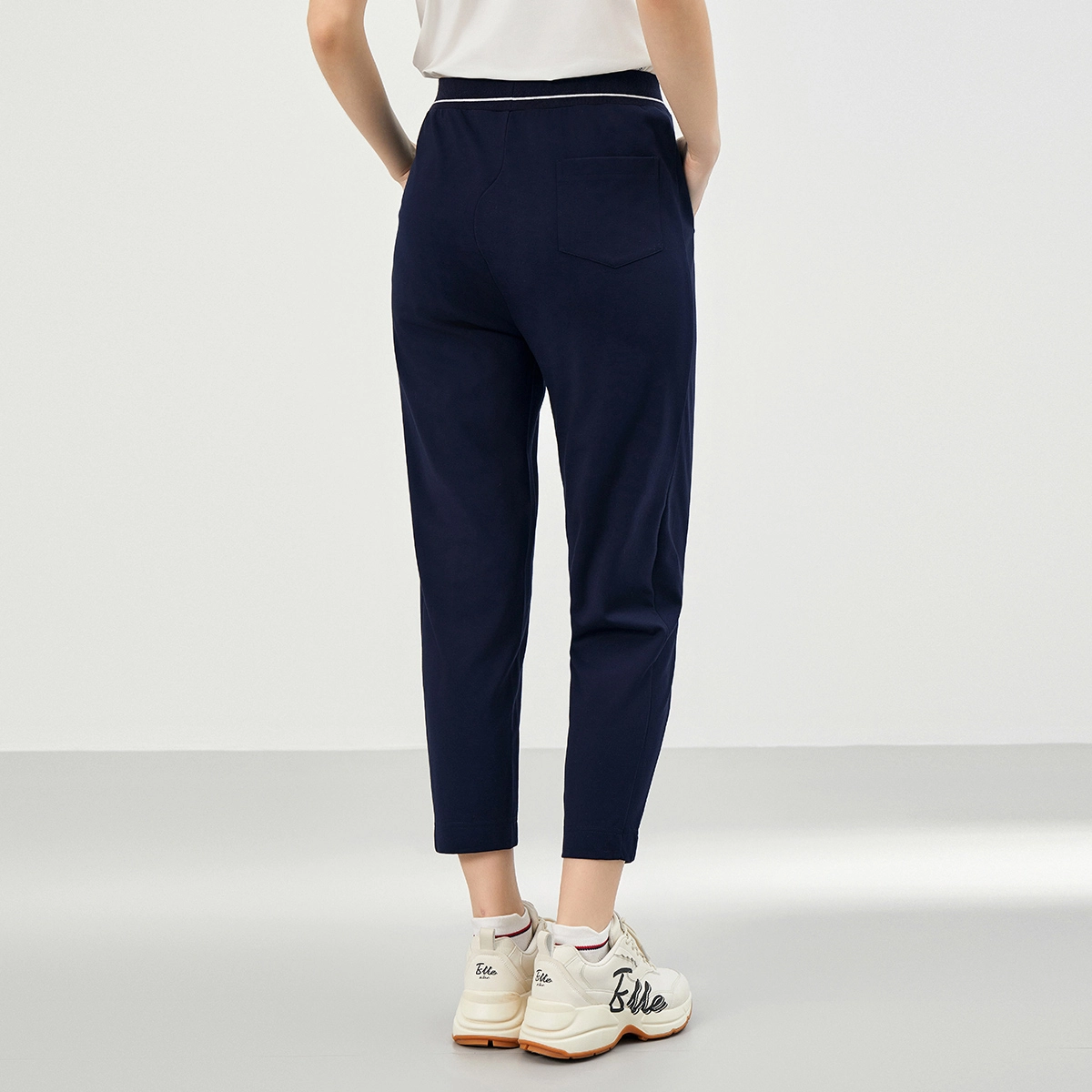 Elle Active j