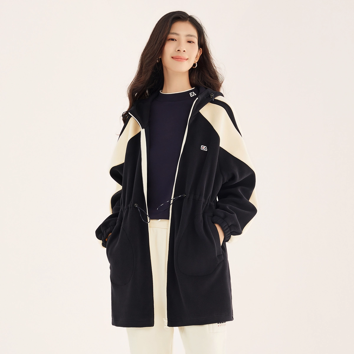 Elle Active