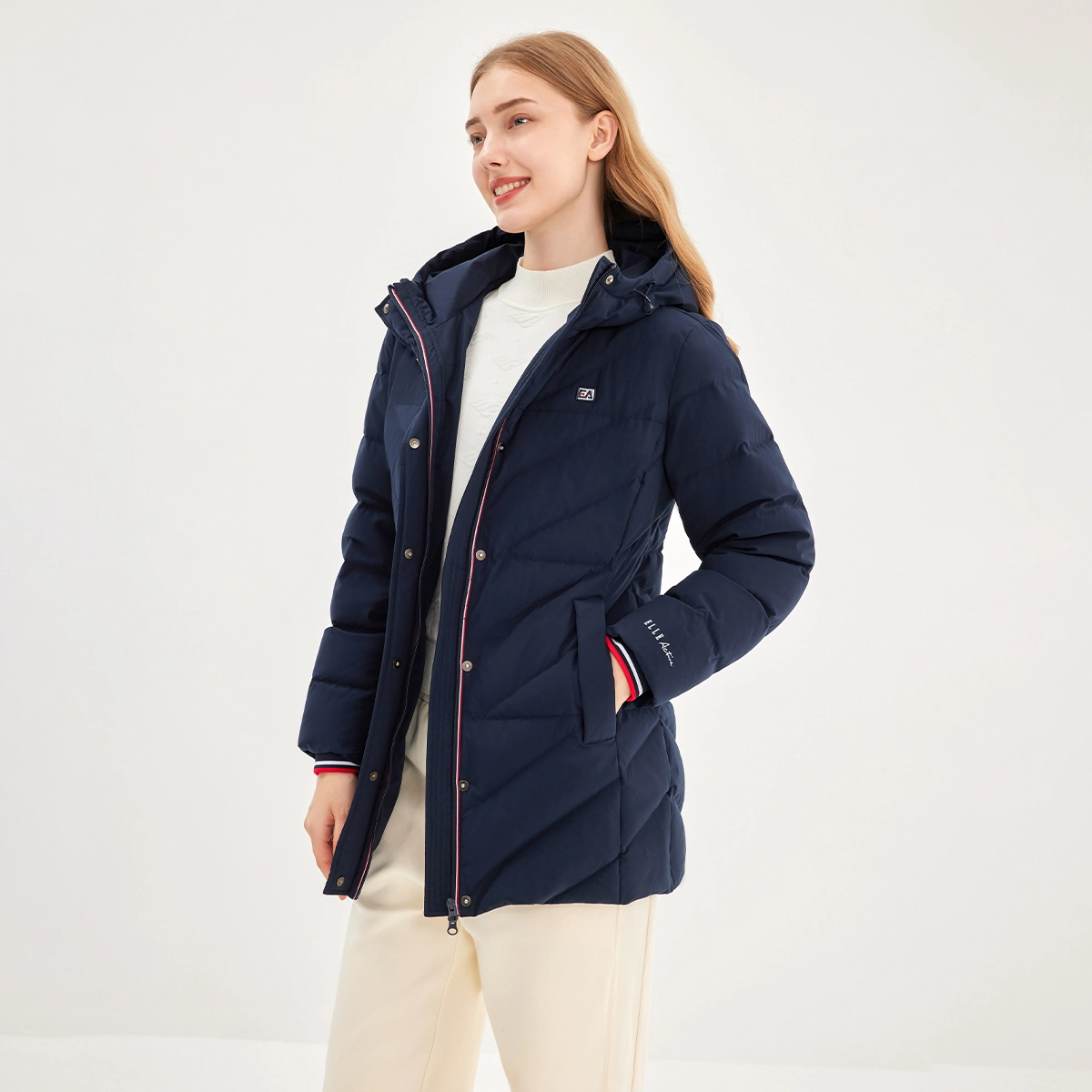 Elle Active