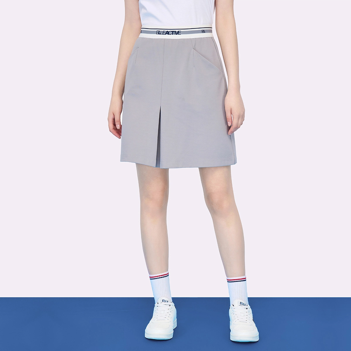 Elle Active