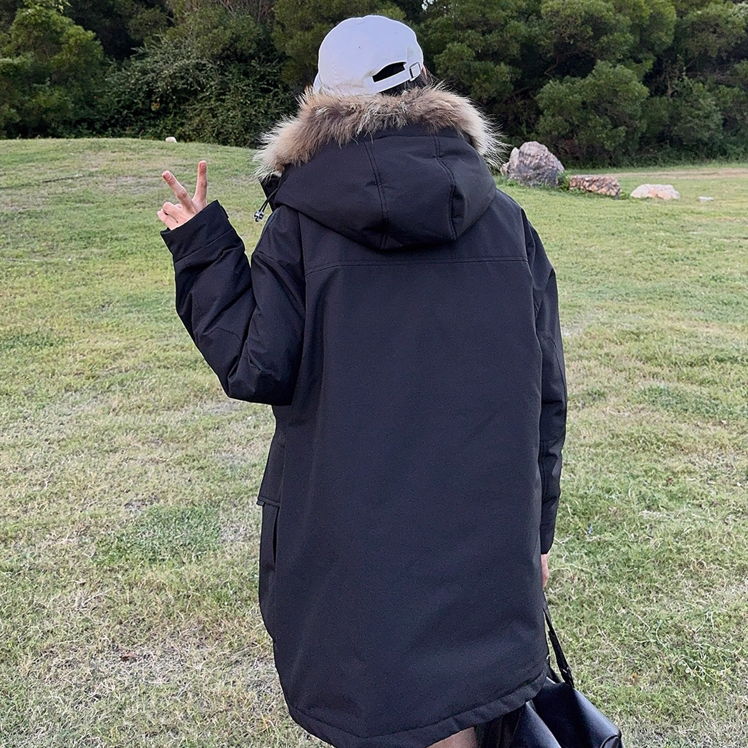鸭鸭 美式复古基础款简约纯色冬季山系户外极寒保暖外套街头时尚百搭宽松休闲长袖连帽长款羽绒服 男女同款