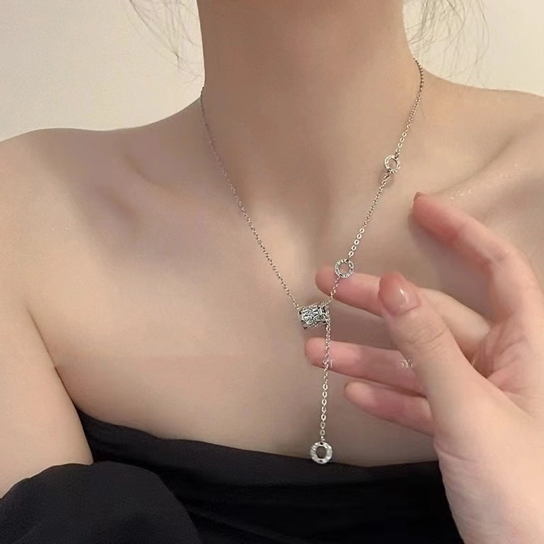 S925