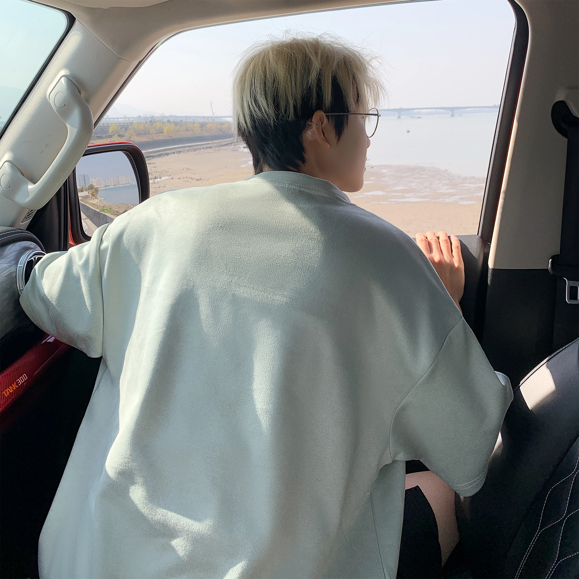 A28T T