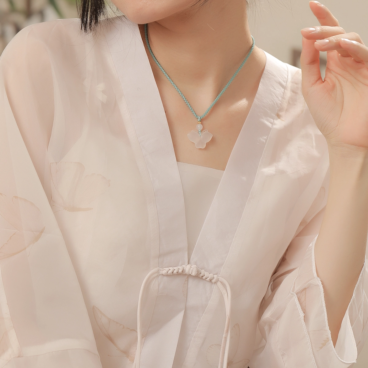 七可 蝶恋蝴蝶 新中式复古国潮小众古风编绳高级感清冷感 好运 玉髓 项链 女款