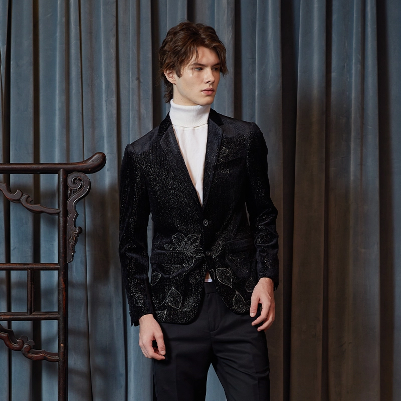 ANDREW MACKENZIE FW23
