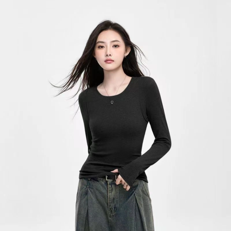都市丽人 圆领打底内搭纯色简约长袖保暖上装 女款