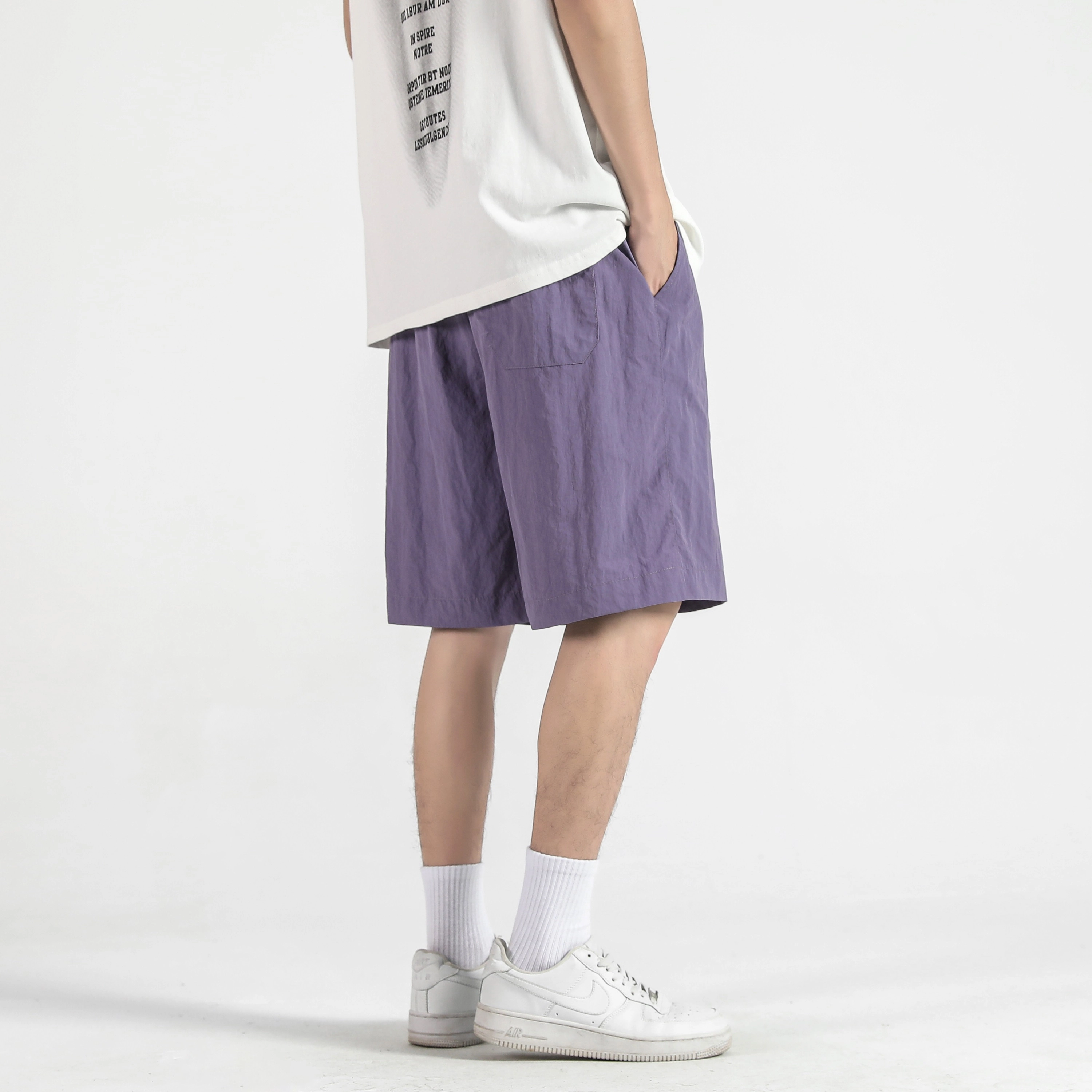 AWAO
