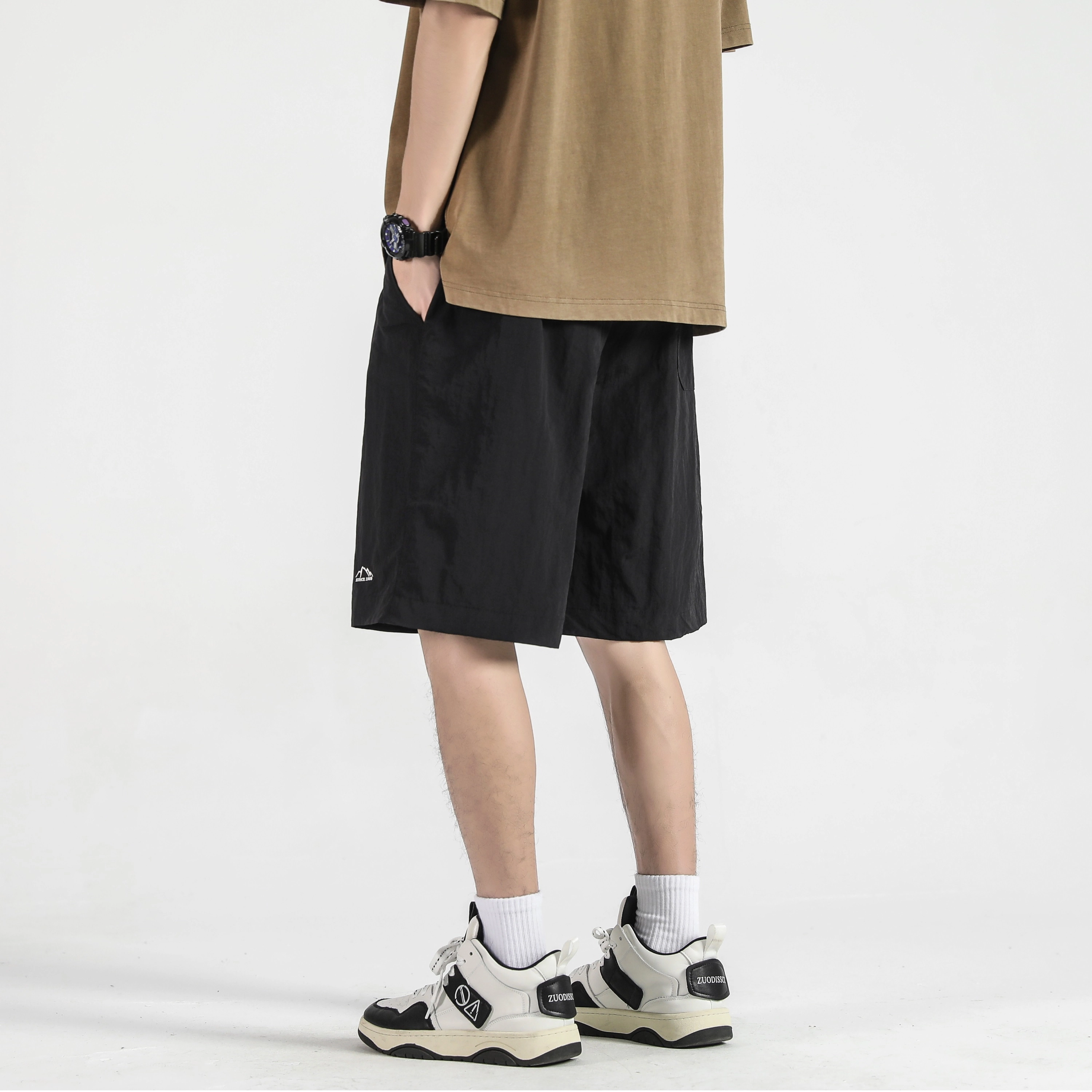 AWAO