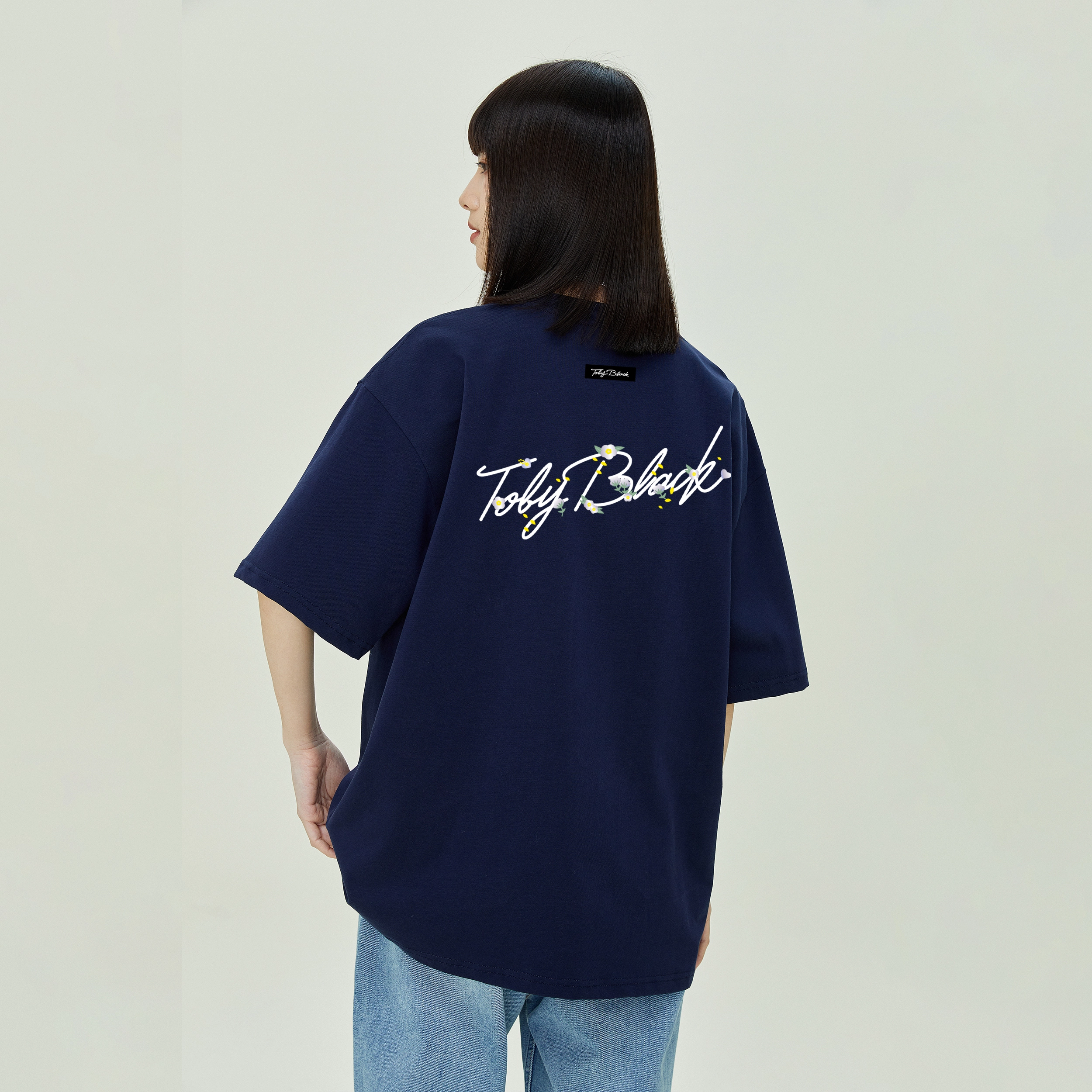 a02 LogoT