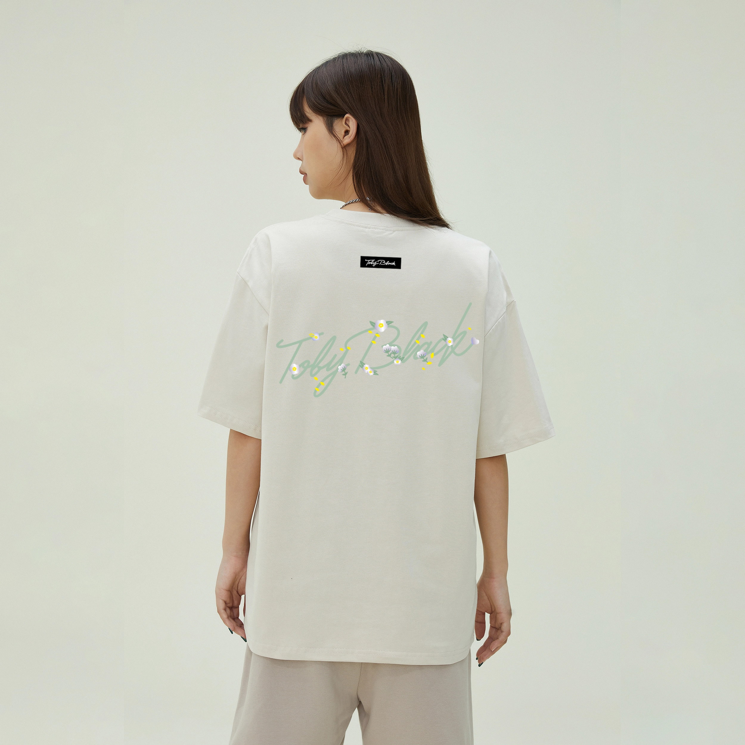 a02 LogoT
