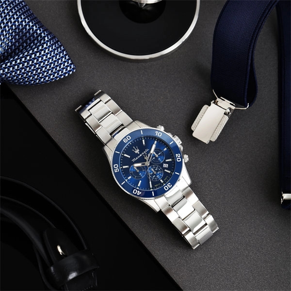 Maserati 43mm 100m R8873600004