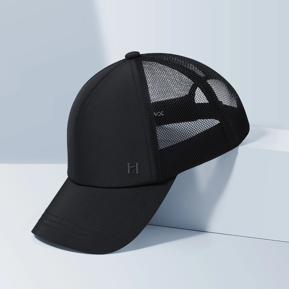 HLA