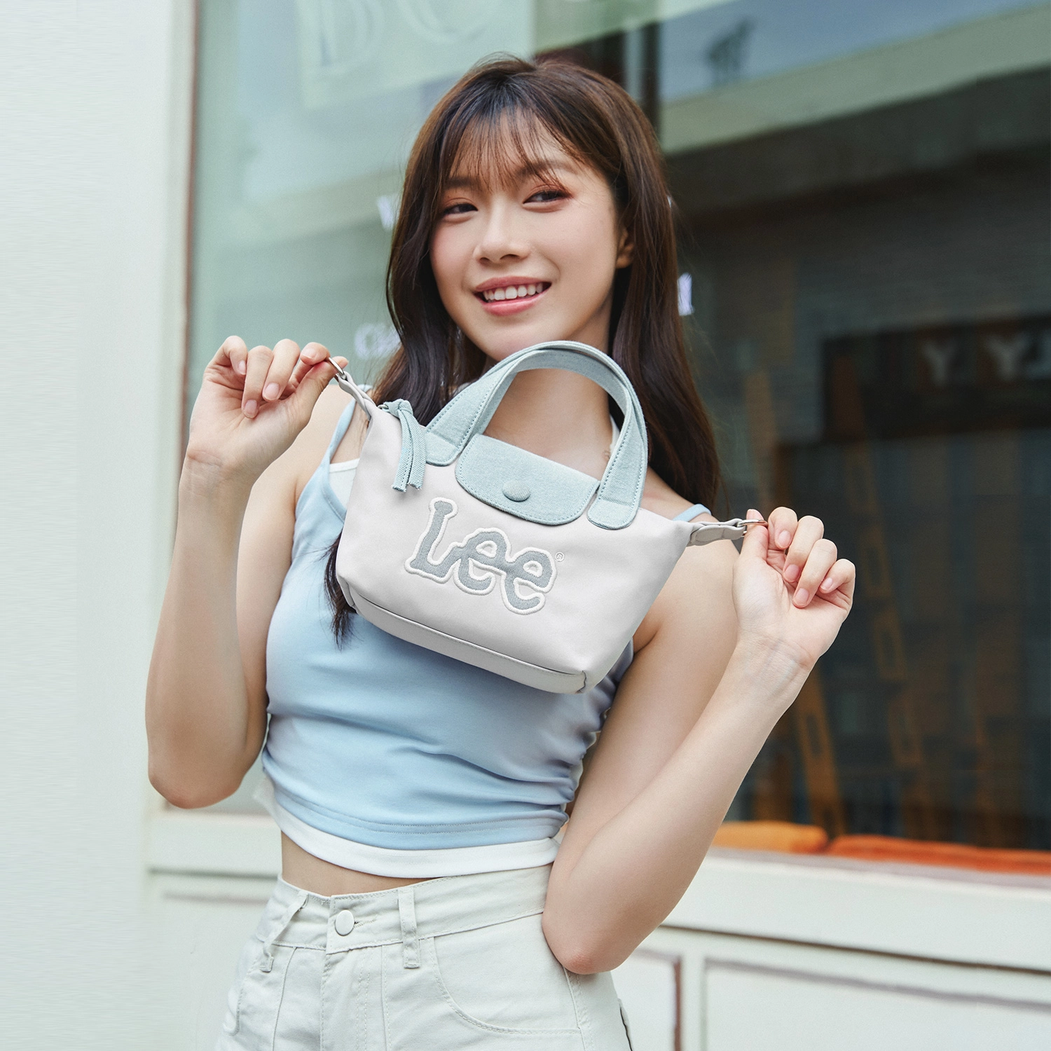 Lee